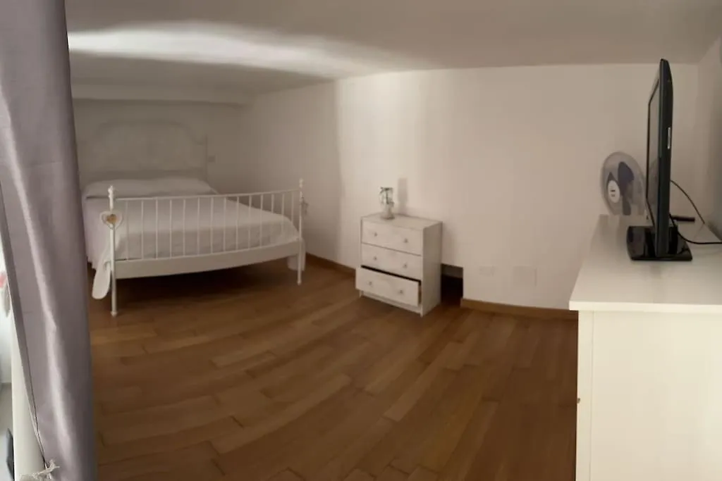 White House Apartment Naples Italy