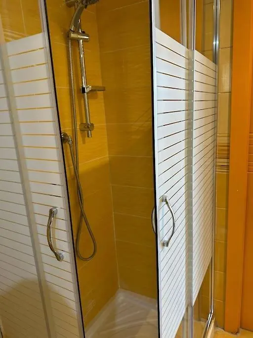 Apartament White House Neapol